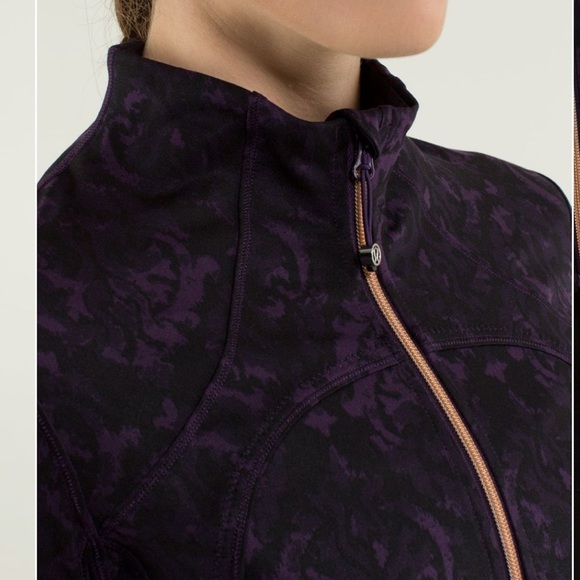 💕x3HP💕RARE Lululemon Forme Jacket II *Textured - Picture 2 of 8